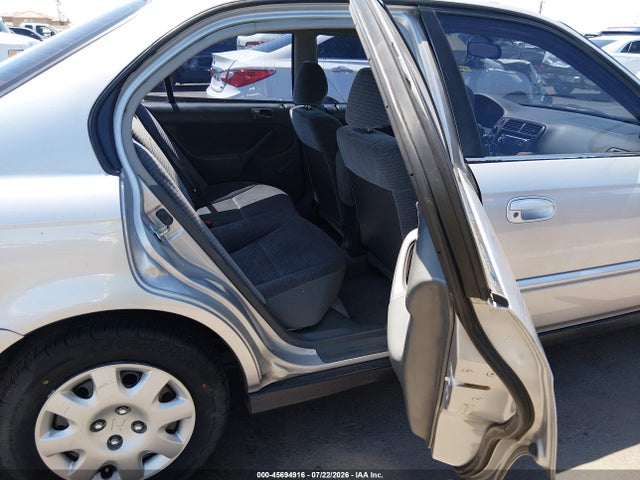 Продажа на аукционе авто 2000 Honda Civic Value Package, vin: 2HGEJ6612YH597425, номер лота: 45694916