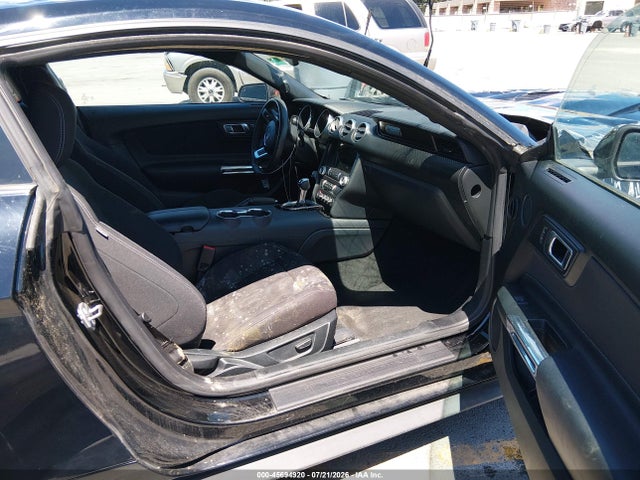 Ford Mustang Ecoboost Fastback 2022 1FA6P8THXN5132592 Image 5