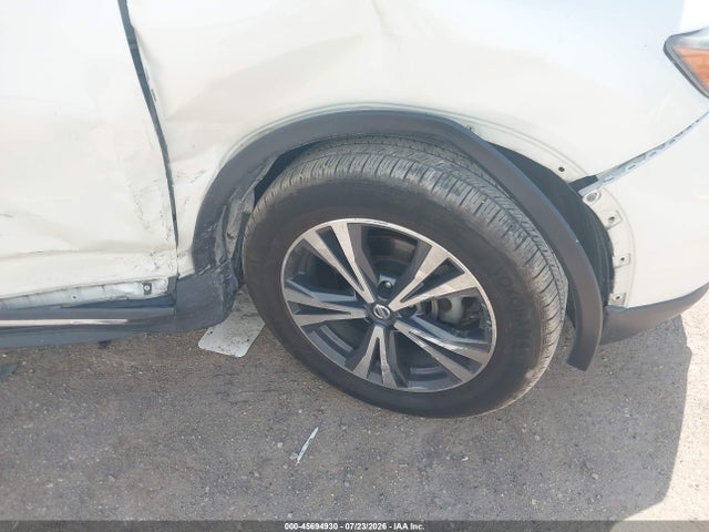 45694930 :رقم المزاد ، 5N1AT2MT6HC808645 vin ، 2017 Nissan Rogue Sl مزاد بيع