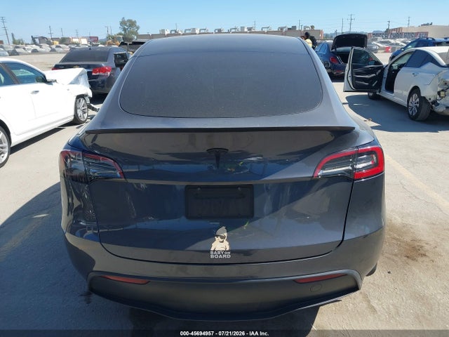2023 Tesla Model Y Awd/long Range Dual Motor All-wheel Drive მანქანა იყიდება აუქციონზე, vin: 7SAYGDEE5PF605673, აუქციონის ნომერი: 45694957