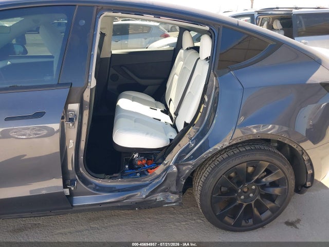 2023 Tesla Model Y Awd/long Range Dual Motor All-wheel Drive მანქანა იყიდება აუქციონზე, vin: 7SAYGDEE5PF605673, აუქციონის ნომერი: 45694957