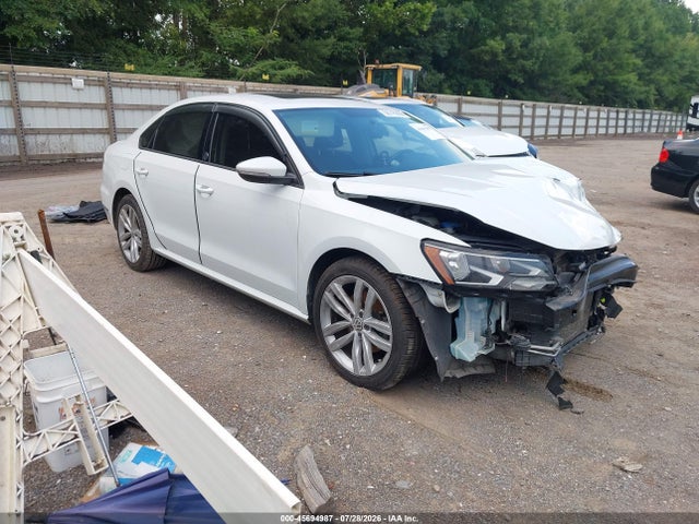 Aukcja sprzedaży 2019 Volkswagen Passat 2.0t Wolfsburg Edition, vin: 1VWLA7A39KC012688, numer aukcji: 45694987