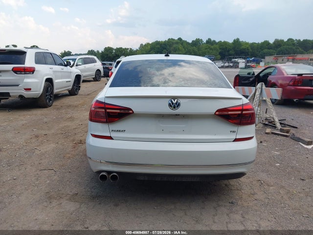 Aukcja sprzedaży 2019 Volkswagen Passat 2.0t Wolfsburg Edition, vin: 1VWLA7A39KC012688, numer aukcji: 45694987