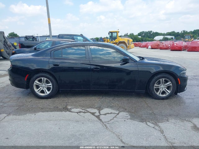 45695010 :رقم المزاد ، 2C3CDXBG1LH190139 vin ، 2020 Dodge Charger Sxt Rwd مزاد بيع