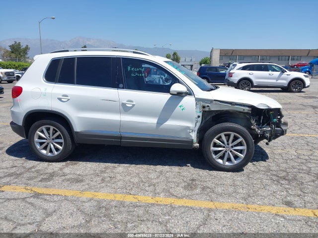 WVGRV7AX9HW503608 Volkswagen Tiguan 2.0t Wolfsburg Edition