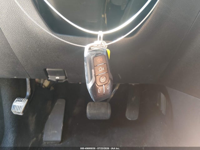 Продажа на аукционе авто 2017 Ford Explorer Xlt, vin: 1FM5K7D8XHGD85090, номер лота: 45695038