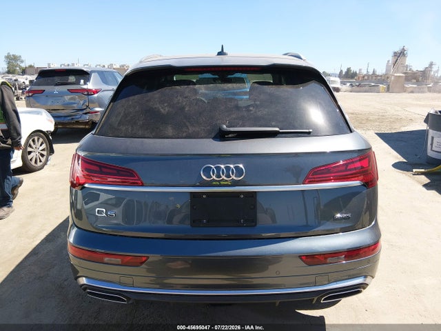 45695047 :رقم المزاد ، WA1GAAFYXN2017621 vin ، 2022 Audi Q5 Premium 45 Tfsi S Line Quattro S Tronic مزاد بيع