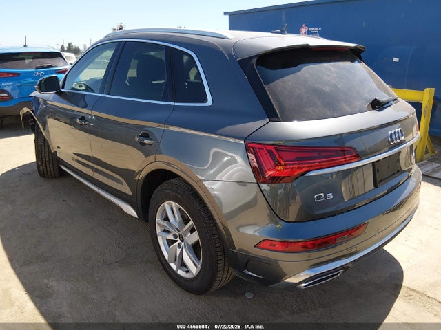 45695047 :رقم المزاد ، WA1GAAFYXN2017621 vin ، 2022 Audi Q5 Premium 45 Tfsi S Line Quattro S Tronic مزاد بيع
