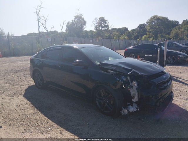 45695070 :رقم المزاد ، 3KPF34AD7ME381756 vin ، 2021 Kia Forte Gt-line مزاد بيع