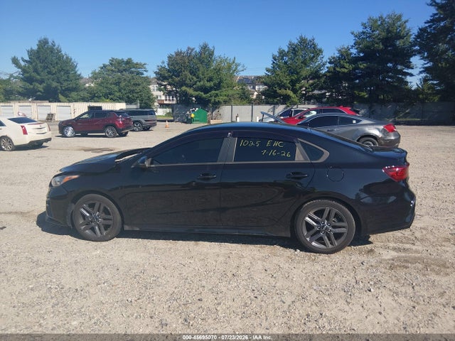 45695070 :رقم المزاد ، 3KPF34AD7ME381756 vin ، 2021 Kia Forte Gt-line مزاد بيع