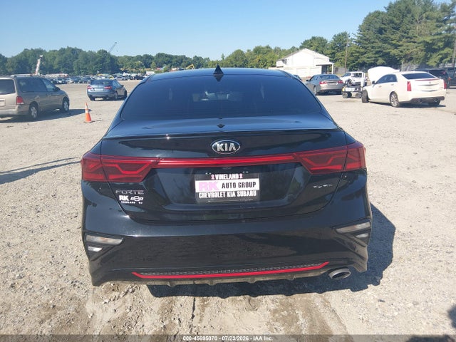 45695070 :رقم المزاد ، 3KPF34AD7ME381756 vin ، 2021 Kia Forte Gt-line مزاد بيع