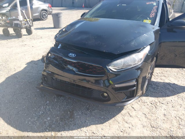 45695070 :رقم المزاد ، 3KPF34AD7ME381756 vin ، 2021 Kia Forte Gt-line مزاد بيع