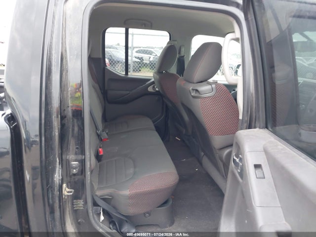 2011 Nissan Frontier Pro-4x მანქანა იყიდება აუქციონზე, vin: 1N6AD0EV2BC413694, აუქციონის ნომერი: 45695071