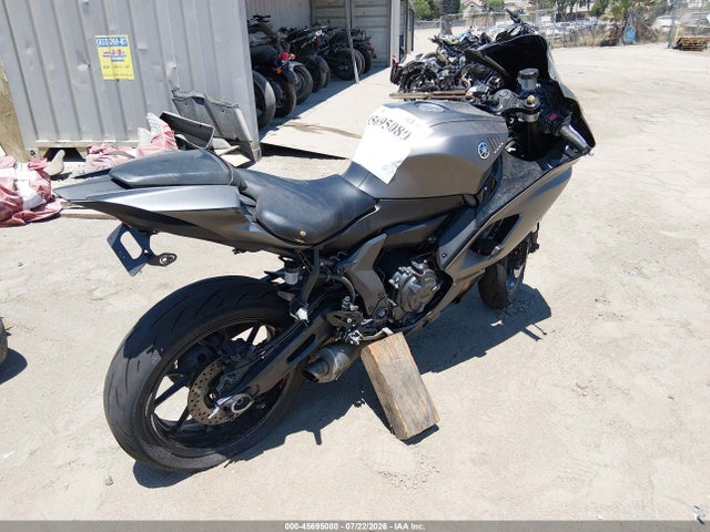 Yamaha Yzfr7 2024 JYARM38Y4RA003025 Image 12
