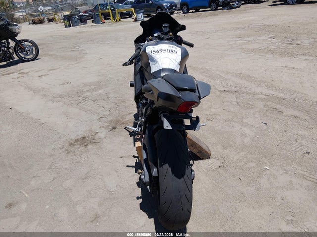 JYARM38Y4RA003025 Yamaha Yzfr7