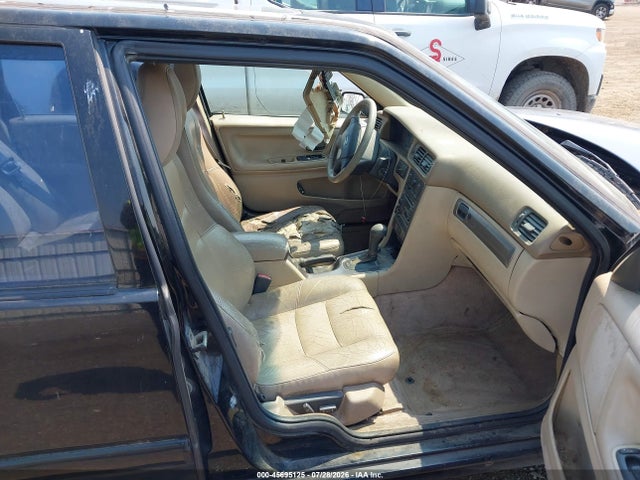 Aukcja sprzedaży 1999 Volvo S70 T5, vin: YV1LS53DXX2568039, numer aukcji: 45695125