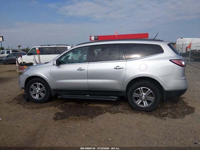 Aukcja sprzedaży 2017 Chevrolet Traverse Lt, vin: 1GNKRHKD8HJ158905, numer aukcji: 45695136