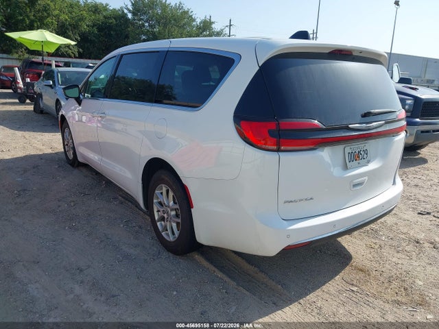 2024 Chrysler Pacifica Touring L მანქანა იყიდება აუქციონზე, vin: 2C4RC1BG1RR163533, აუქციონის ნომერი: 45695158