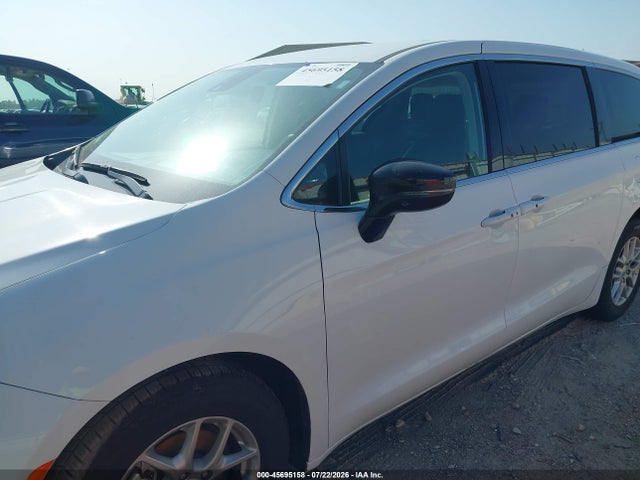 2024 Chrysler Pacifica Touring L მანქანა იყიდება აუქციონზე, vin: 2C4RC1BG1RR163533, აუქციონის ნომერი: 45695158