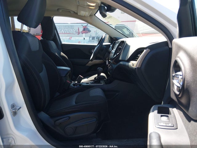 Jeep Cherokee Latitude 4x4 2018 1C4PJMCB0JD528518 Image 5