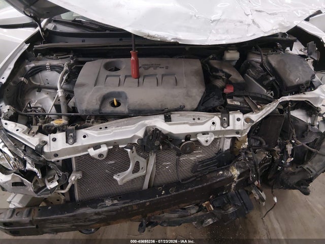 2015 Toyota Corolla L მანქანა იყიდება აუქციონზე, vin: 5YFBURHE7FP221479, აუქციონის ნომერი: 45695236