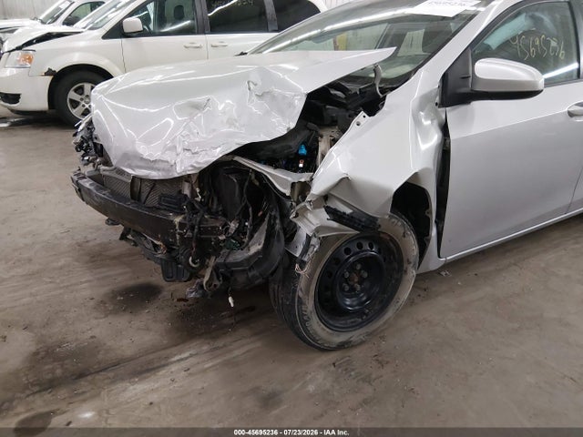 2015 Toyota Corolla L მანქანა იყიდება აუქციონზე, vin: 5YFBURHE7FP221479, აუქციონის ნომერი: 45695236