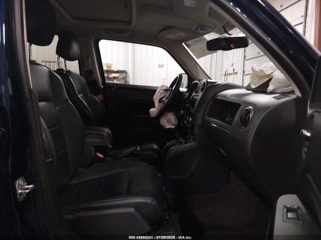 45695241 :رقم المزاد ، 1C4NJRFB1HD155161 vin ، 2017 Jeep Patriot High Altitude مزاد بيع