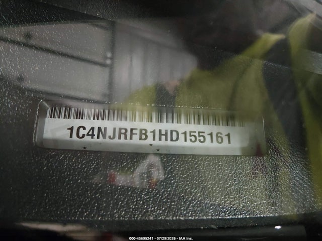 45695241 :رقم المزاد ، 1C4NJRFB1HD155161 vin ، 2017 Jeep Patriot High Altitude مزاد بيع