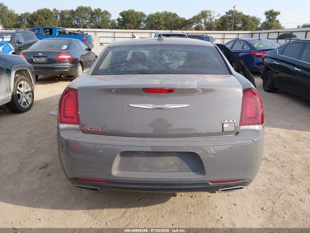 45695256 :رقم المزاد ، 2C3CCAAG0KH590922 vin ، 2019 Chrysler 300 Touring مزاد بيع