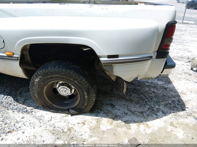 45695274 :رقم المزاد ، 3B7MC3665XM513144 vin ، 1999 Dodge Ram 3500 St مزاد بيع