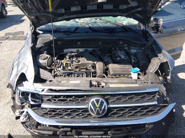 Продаж на аукціоні авто 2022 Volkswagen Taos 1.5t Sel, vin: 3VV2X7B20NM065657, номер лоту: 45695286