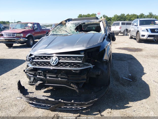 Продаж на аукціоні авто 2022 Volkswagen Taos 1.5t Sel, vin: 3VV2X7B20NM065657, номер лоту: 45695286