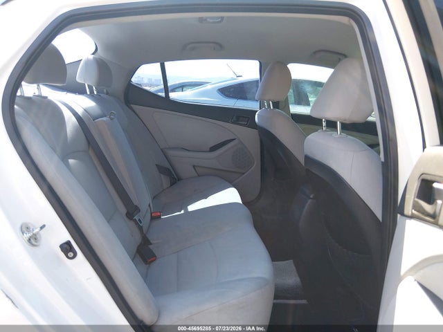 KNAGM4A73E5516270 KIA Optima Lx
