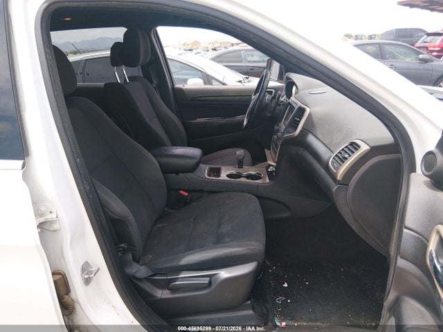 1C4RJEAG0FC622506 Jeep Grand Cherokee Laredo