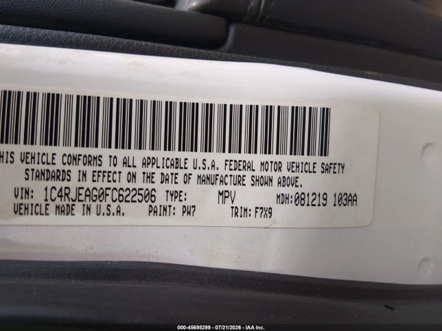 1C4RJEAG0FC622506 Jeep Grand Cherokee Laredo