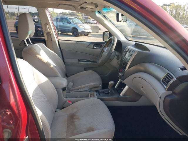 45695328 :رقم المزاد ، JF2SHADC1DH443553 vin ، 2013 Subaru Forester 2.5x Premium مزاد بيع