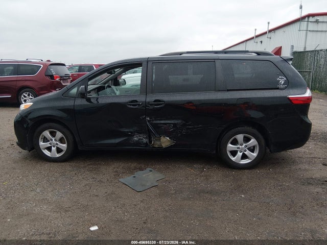 Toyota Sienna Le 8 Passenger 2016 5TDKK3DC9GS756720 Image 14