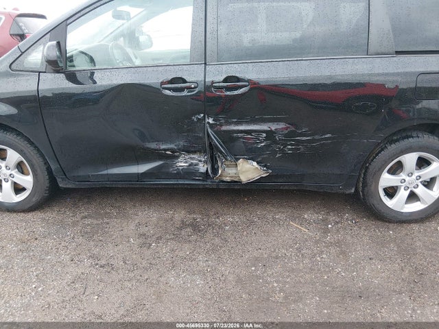 Toyota Sienna Le 8 Passenger 2016 5TDKK3DC9GS756720 Image 6