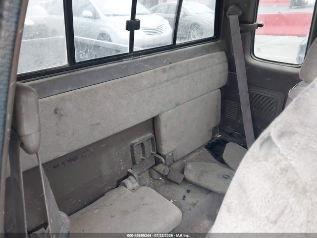 Продаж на аукціоні авто 2000 Toyota Tacoma Base V6, vin: 4TAVN52N7YZ656423, номер лоту: 45695344