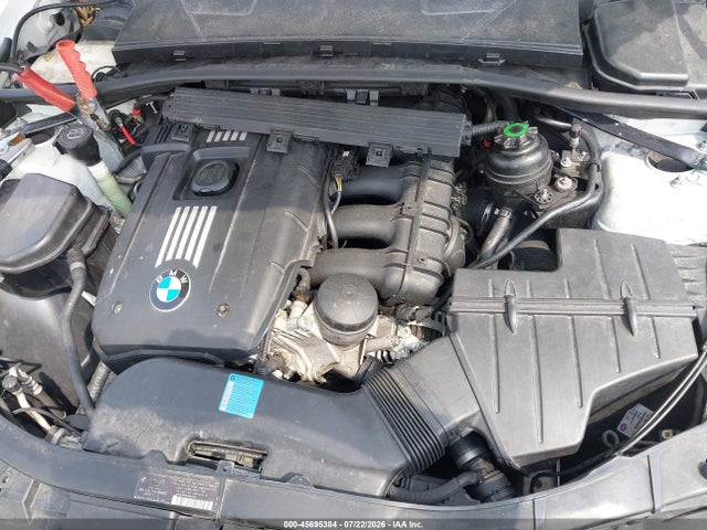 45695384 :رقم المزاد ، WBAPH77519NM31252 vin ، 2009 Bmw 328i مزاد بيع