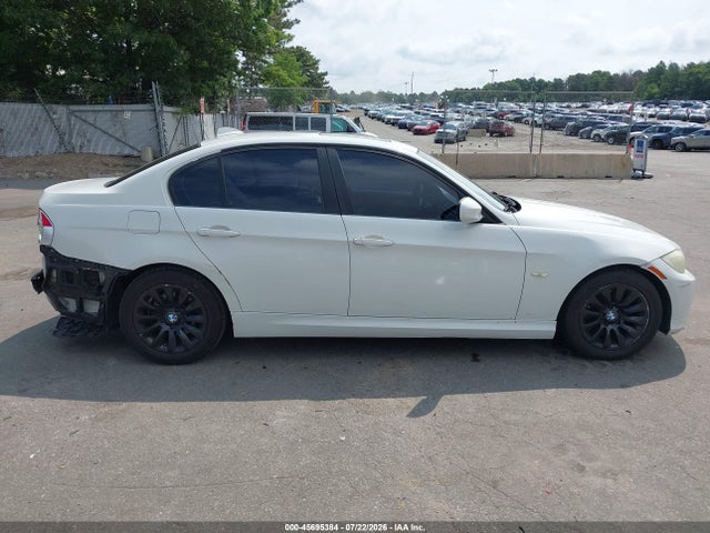 45695384 :رقم المزاد ، WBAPH77519NM31252 vin ، 2009 Bmw 328i مزاد بيع