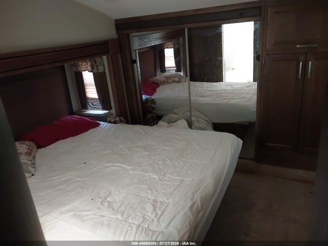 45695385 :رقم المزاد ، 4YDF32720F2504997 vin ، 2015 Keystone Cougar مزاد بيع