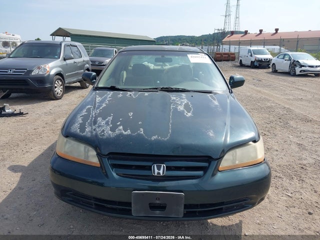 45695411 :رقم المزاد ، 1HGCG66561A005134 vin ، 2001 Honda Accord 2.3 Lx مزاد بيع
