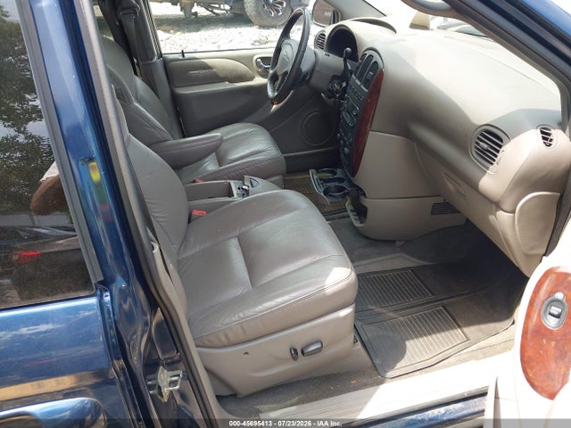Продажа на аукционе авто 2003 Chrysler Town & Country Limited, vin: 2C8GP64L33R113841, номер лота: 45695413
