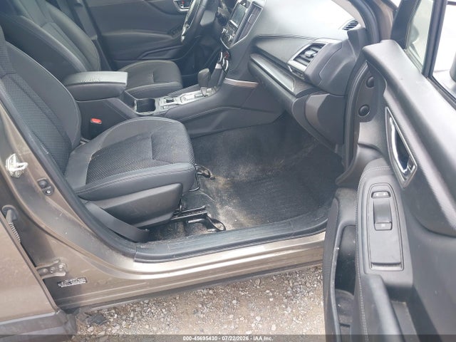 Продажа на аукционе авто 2021 Subaru Forester Premium, vin: JF2SKAJC4MH584672, номер лота: 45695430