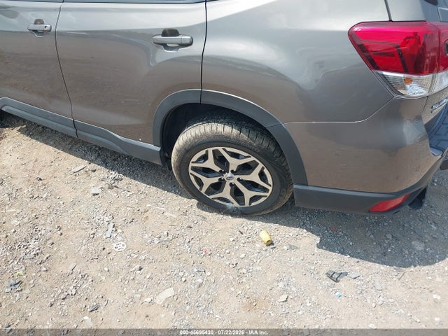 Продажа на аукционе авто 2021 Subaru Forester Premium, vin: JF2SKAJC4MH584672, номер лота: 45695430