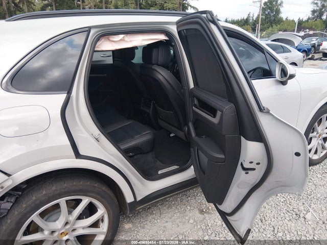 Aukcja sprzedaży 2024 Porsche Cayenne, vin: WP1AA2AY2RDA01320, numer aukcji: 45695454