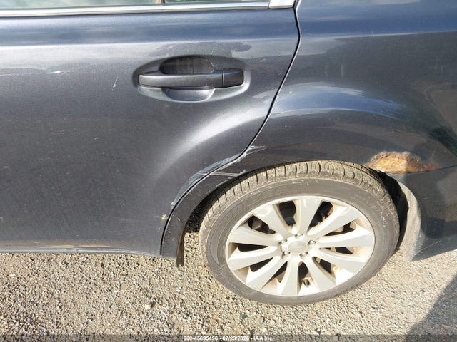 45695496 :رقم المزاد ، 4S3BMCK65A3240399 vin ، 2010 Subaru Legacy 2.5i Limited مزاد بيع