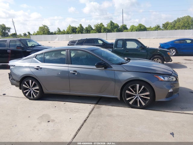 45695509 :رقم المزاد ، 1N4BL4CV0MN349382 vin ، 2021 Nissan Altima Sr Fwd مزاد بيع