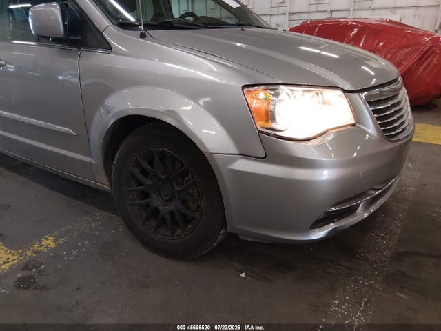 2014 Chrysler Town & Country Touring მანქანა იყიდება აუქციონზე, vin: 2C4RC1BG5ER437746, აუქციონის ნომერი: 45695520